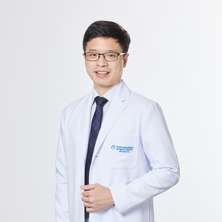 นายแพทย์ ปุณวัฒน์ จันทรจำนง