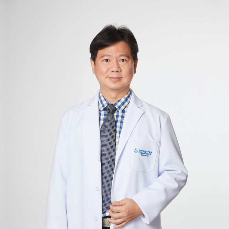 นายแพทย์ ยศดนัย โรจน์​ธรรมรัตน์​