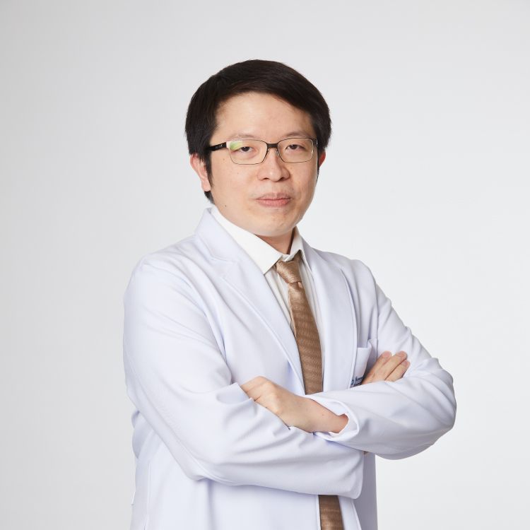 นายแพทย์ สมิธ สุทธาโรจน์