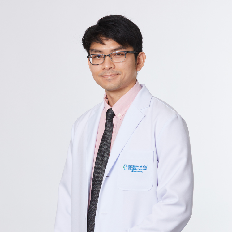นายแพทย์ ธนัช จงเกรียงไกร